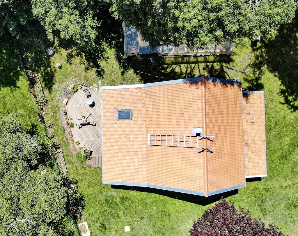maison vue de haut en drone